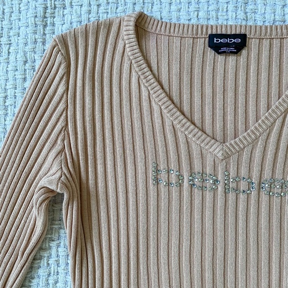 SOLD Bebe Sweater - Picture 4 of 4